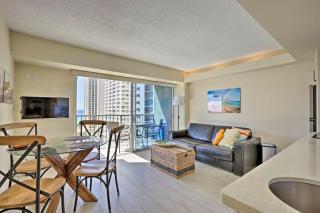 15th Floor Condo with Lanai, 2 Blocks to Beach! - Honolulu - 9