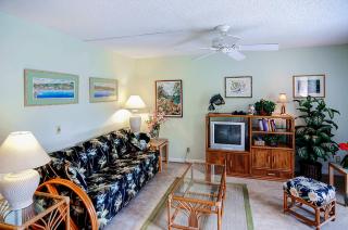 Oceanview Kailua-Kona Condo with Private Balcony! - Kailua-Kona - 7