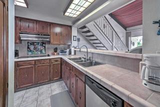 Kailua-Kona Condo with Ocean and Golf Course Views! - Kailua-Kona - 2