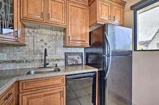 Kailua-Kona Condo with Pool and Ocean Views - Kailua-Kona - 2