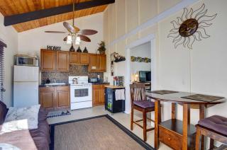 Cozy Kona Coast Apt with Lanai about 8 Miles to Beach! - Kailua-Kona - 8