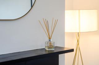 Central Chic Margate Apartment, edge of Old Town! - 1