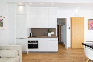 301- HiEndAccomodation-TopLocation - Atene - 1
