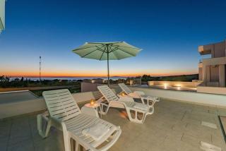 Dario 3 luxury apartment with a pool - Novalja - 2