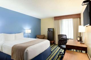 Days Inn by Wyndham Fargo - Fargo - 5