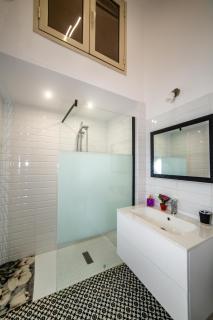 A tre passi dal mare - 1