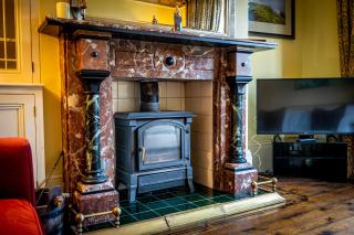 7 St John's Crescent - 1