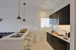 Penthouse & apartments by the Sea airport Airstay - Artemida - 7