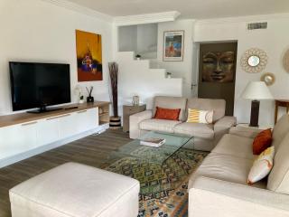 Les Restanques Maison du lac 4 chambres - Grimaud - 2