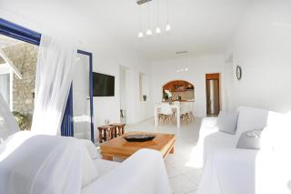 Villa Aella - 8