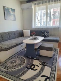 Diamond M Apartment - Bihać - 0