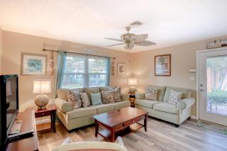 The Villas, Condo 1A - 6