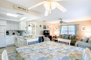 The Villas, Condo 1A - 4