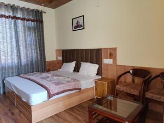 Mathan View Homestay - 3min Drive to Kullu-Manali Airport - Shamshi - 2