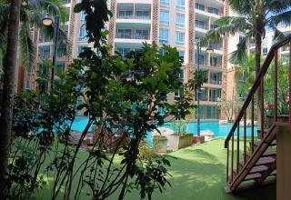 Atlantis Condo Resort By Somphong - Jomtien Beach - 2