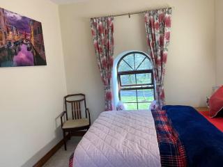 Cut Limestone Apartment Riverside Lodge - 7