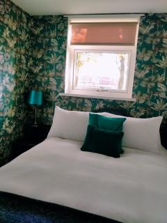 Garden Apartment Morpeth- with lockable bike storage! - 3