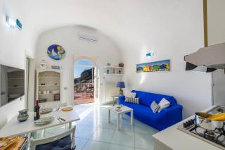 Hibiscus - Amalfi - 9