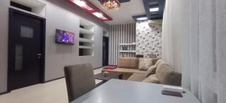 Large and central apartment in the heart of Baku, close to Icheri Sheher Metro station and the Fountain Square - Baku - 7
