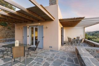 Cycladic Villa with sea view! - Ioulida - 2