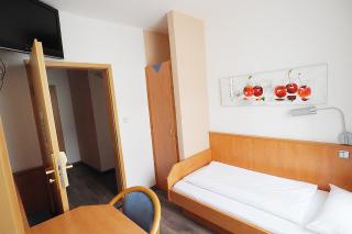 Hotel Europa - Restaurant - 4