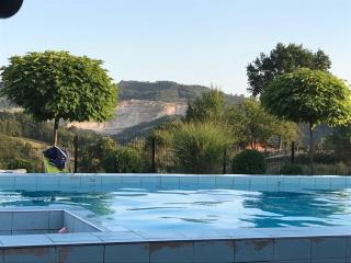 Luxeriöse Villa mit Bergblick - 8