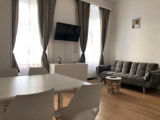 Central Apartment near subway station 2 - Wenen - 0