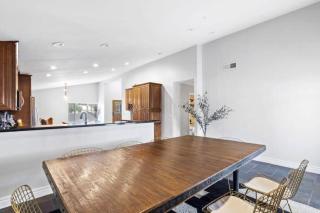 The Scott with Heated Pool by HomeSlice Stays - 4