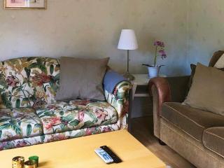 5 person holiday home in KUNGSHAMN-By Traum - 2
