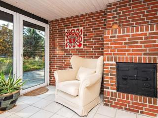 6 person holiday home in Glesborg - Fjellerup Strand - 8