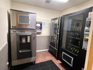 Budgetel Inns & Suites - 6