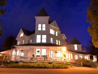 Anne's Washington Inn - Saratoga Springs - 7