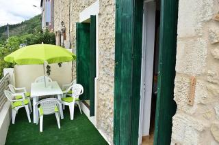 Beautiful 2-Bed Cottage in Le Bugue - 1