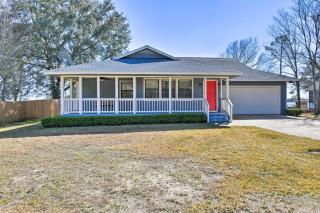 Updated Waterfront Escape with Dock and Fire Pit - Pensacola - 7