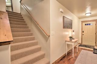 Townhome with Private Hot Tub, 8 Mi to Downtown - Bozeman - 7