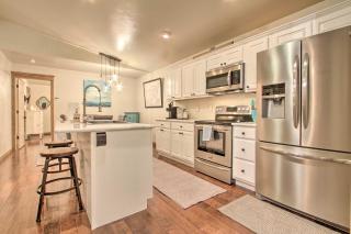 Townhome with Private Hot Tub, 8 Mi to Downtown - Bozeman - 2