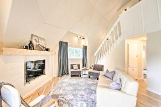 Geodesic Dome House with Scenic Views and Hot Tub - Eatonville - 7