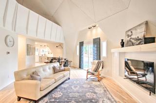 Geodesic Dome House with Scenic Views and Hot Tub - Eatonville - 8