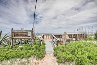 Pet-Friendly Beach House with Deck Walk to Beach! - 9