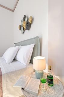 Golden Rose Elegant Vacation Home - Naxos Chora - 8
