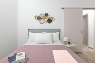 Golden Rose Elegant Vacation Home - Naxos Chora - 3
