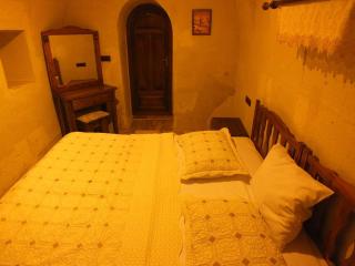 Dilek Tepesi Cave Hotel - 2