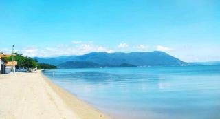 Casa na praia em frente ao mar - 0
