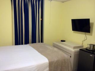 Airport Suites Hotel - Piarco - 9