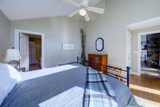 Lakeside Retreat on Lake Rabun - Lakemont - 7