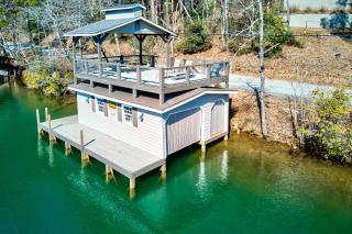 Lakeside Retreat on Lake Rabun - Lakemont - 9