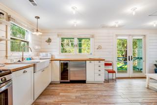 This Place Cottage B - 1