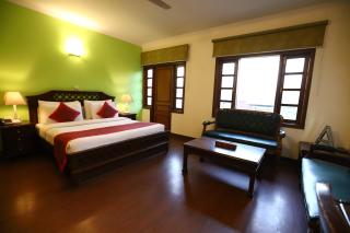 Hotel Ambica Palace AIIMS New Delhi - Couple Friendly Local ID Accepted - 9