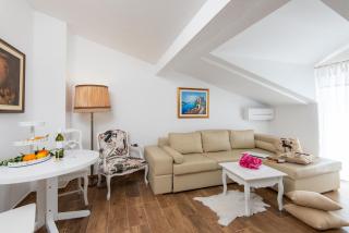 Top of the Hills Apartments LLR - 6