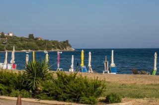Stylish beach house by the sea - Yerakiní - 8